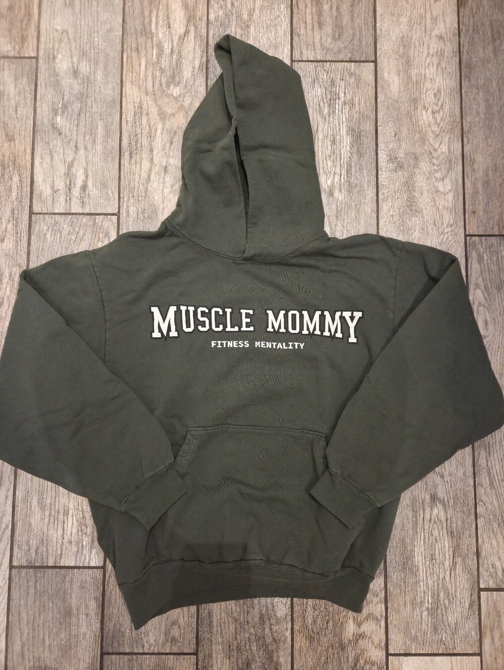 Women's Muscle Mommy Fitness Mentality Hoodie S/M